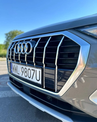 Audi Q3 cena 114700 przebieg: 77000, rok produkcji 2019 z Kobyłka małe 379